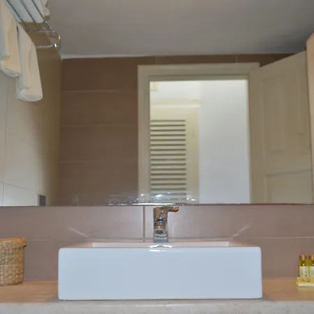 Apart Otel Panthea
