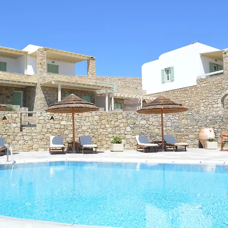 Lägenhetshotell Panthea 3*