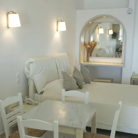 Lägenhetshotell Panthea 3*