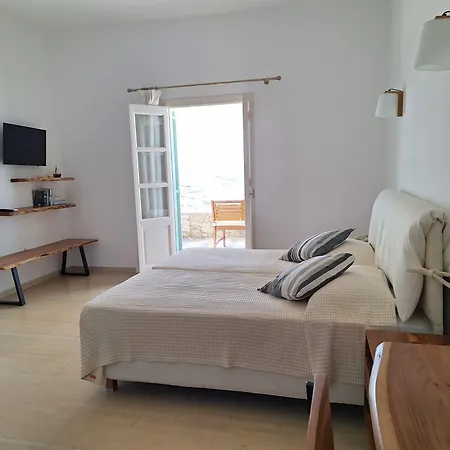 Panthea Aparthotel