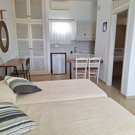 Panthea Aparthotel