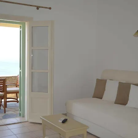 Panthea 2* Agios Loannis