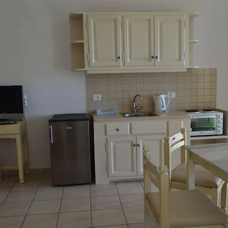 Panthea Apart-hotel
